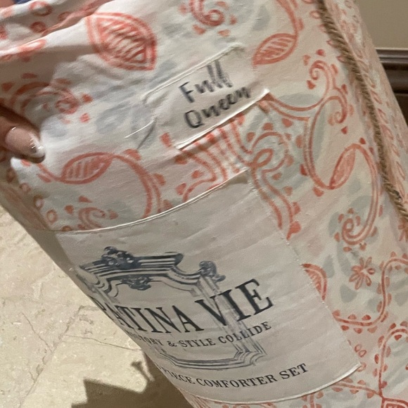 Brand new patina vie comforter - Picture 2 of 3